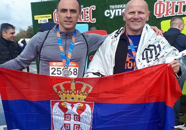 Neci i Beli na Moskovskom maratonu