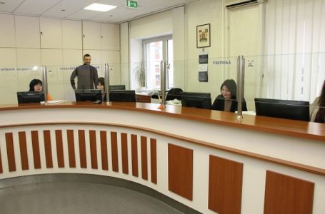 Obustavlja se rad sa strankama