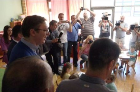Vučić na otvaranju II osnovne škole?