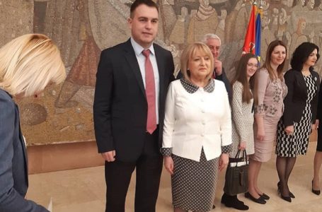 Projekat dečjeg igrališta opštine G. Milanovac finansijski podržan iz republičkog budžeta