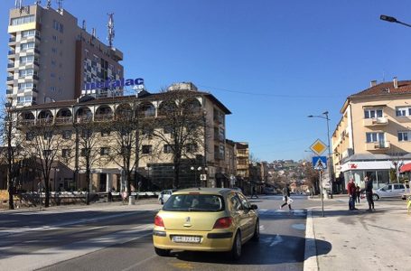 Blic: Krizni štab o novim merama, od 1. juna moguće ukidanje ograničenih okupljanja