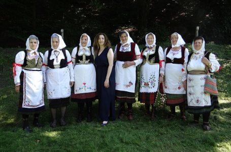 Obnovljena saradnja „Crnućanke“ sa Katedrom za etnomuzikologiju FMU