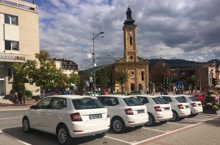 Opština Gornji Milanovac obnovila vozni park sa pet Škodinih vozila