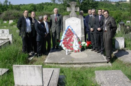 Večni spomen „Komandosima“ (!?) Takovcima
