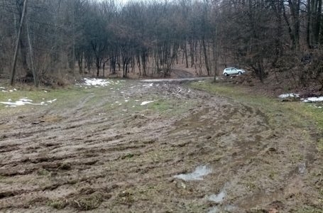 Čitalac reporter: Obesne vožnje po Ždrebanu