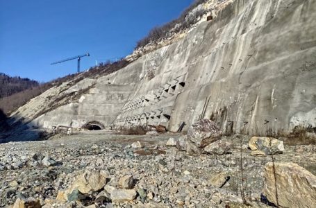 Država zbog klizišta plaća odštetu izvođaču radova na brani Svračkovo