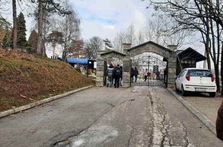 JKP: Na groblje za Zadušnice neće biti dozvoljen ulazak motornim vozilima