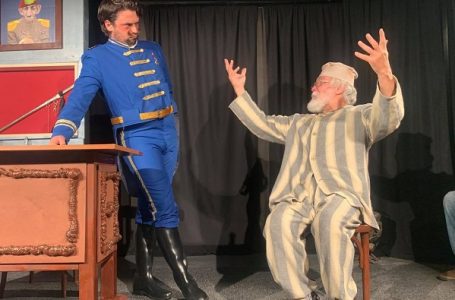 Predstava POLICAJCI na maloj sceni