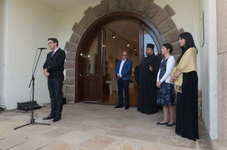 Otvorena izložba „Riznice crkava i manastira Rudničko-takovskog kraja“