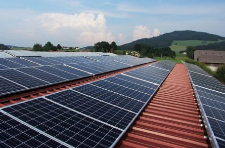 RTS: Pola novca za nabavku solarnih panela daje država – potreban je samo jedan korak