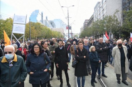 Kristina Milošević: U ovako uzurpiranoj zemlji, građani prave promene, a ne šaka političara iza zatvorenih vrata