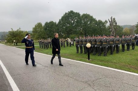 Ministar Stefanović prisustvovao promociji najmlađih podoficira Vojske Srbije