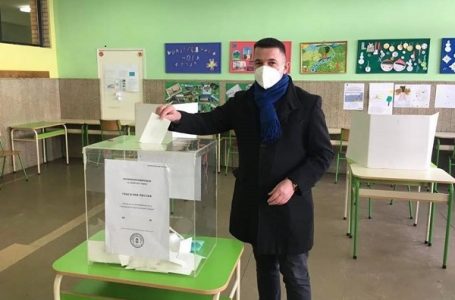 Referendum 2022: Izlaznost u GM do 14 sati (izvor OIK) – Predsednik opštine Dejan Kovačević obavio građansku dužnost