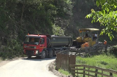 Završeni radovi na asfaltiranju puteva u MZ Trudelj i Ozrem