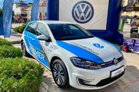 „Premier taxi“ predstaviće u petak Milanovčanima svoja električna vozila najnovije generacije