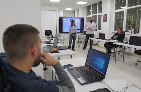 Impuls centar uspešno organizovao kurs ,,Google profil preduzeća“