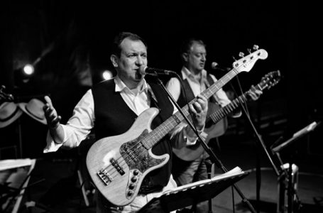 Orkestar “Stari grad“ objavio spot za novu pesmu “Violino sviraj“ (VIDEO)