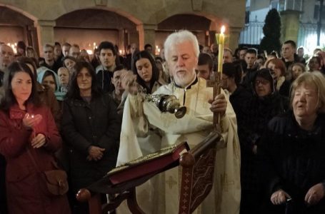 Hristos Vaskrse! Srećan Uskrs!