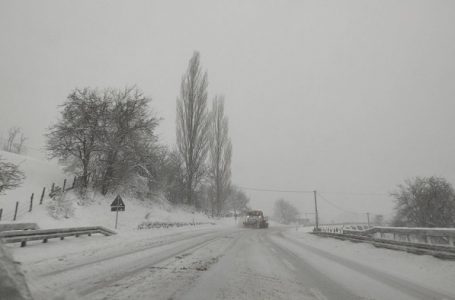 Povratak zime – u većem delu Srbije sneg, mećava na Zlatiboru i Kopaoniku