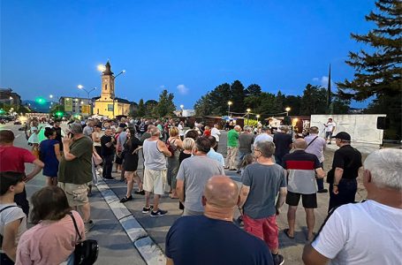Planom protiv sile – Ćatić na sedmom protestu ovog leta u Gornjem Milanovcu