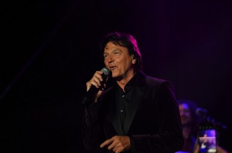 Zdravko Čolić oduševio Čačak (FOTO, VIDEO)