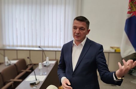 Opština u ponedeljak dobija sredstva za podelu jednokratne pomoći srednjoškolcima