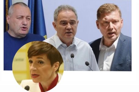Predstavnici stranke Zajedno i Demokratske stranke, članice koalicije Srbija protiv nasilja sutra na Trgu kneza Mihaila