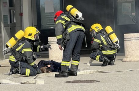 Održana pokazna vežba simulacije požara i pružanje pomoći ugroženima u slučaju požara