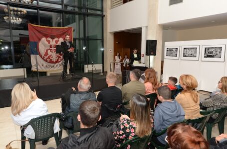 Veliko interesovanje za promociju zbirke pesama „Negde pred zoru“ Vasilija Gudelja