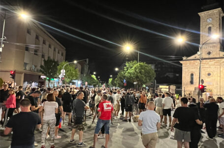Iznenadni poziv na protestnu blokadu večeras i u Milanovcu (FOTO+)
