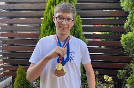 Milanovčanin Veljko Čaluković ponovo predstavlja Srbiju na matematičkoj olimpijadi