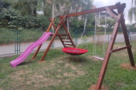 Rudnik u novom sjaju: novi mobilijari za mališane u vrtiću i parkiću