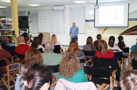 Predavanje Aleksandra Marušića o dinastiji Obrenović u Narodnoj biblioteci u Kraljevu