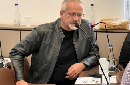 Lokalna verzija Zakona roditelj – negovatelj