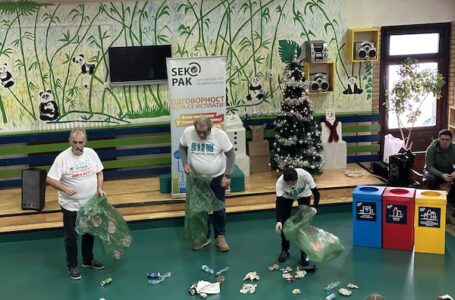 Metalac i Sekopak za decu PU Sunce organizovali predstavu „Sakupljaj svoju ambalažu i nosi“