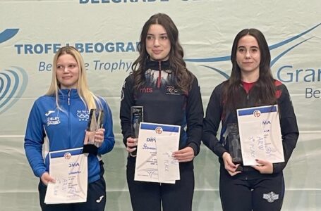 Istorijski trijumf Anđelije Stevanović: mlađa juniorka osvojila „duplu krunu“ među seniorkama i nadmašila evropski rekord