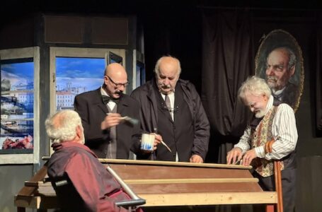 “Maratonci trče počasni krug” večeras na velikoj sceni Kulturnog centra