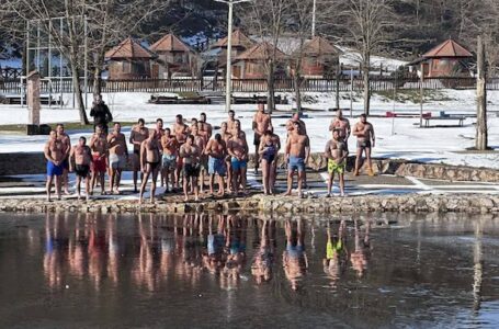 Bogojavljenje u Koštunićima – „Suvoborska greda“: U ime predaka i u ime potomaka!
