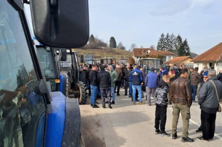 Poljoprivrednici u utorak blokiraju Takovo kod „Votke“, podršku dali i studenti