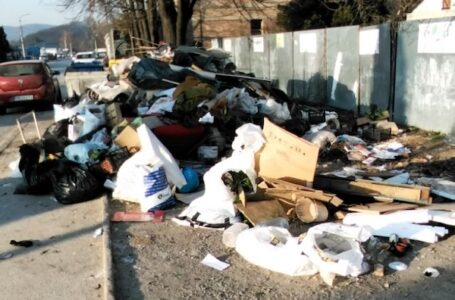JKP apeluje na građane: Ne odlažite otpad pored kontejnera