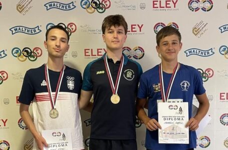 Nove medalje za Anđeliju i Stefana