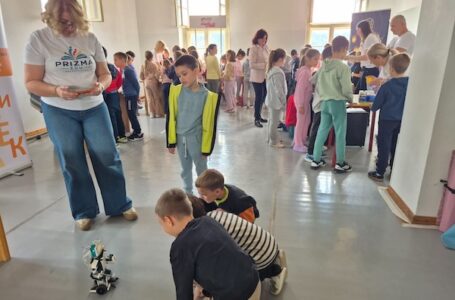 Milanovački osnovci u svetu robota, eksperimenata i programiranja: STEM radionice u Biblioteci