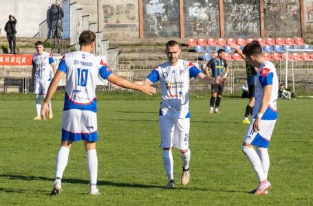 FK Takovo: Seniori poraženi od lidera, mlađe selekcije nastavljaju uspešan niz